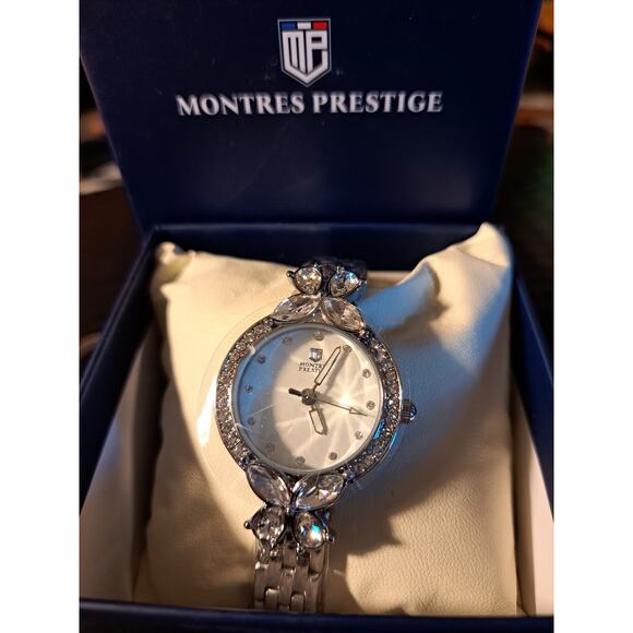Montres Prestige x INVICTA Women's Watch 23mm Steel Butterfly - Picture 1 of 2